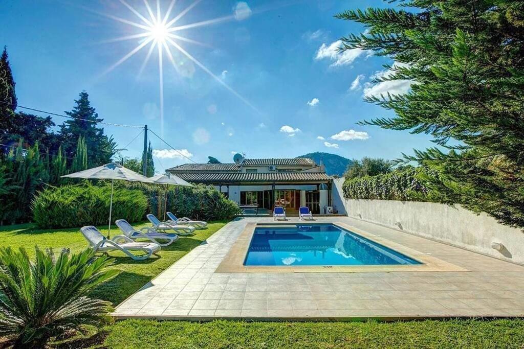 Villa Perfect Location! A Country By Renthousing