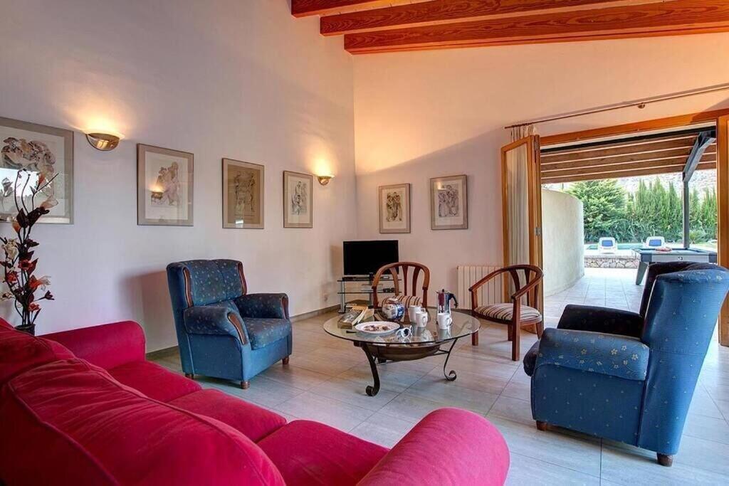 Perfect Location! A Country By Renthousing Pollença